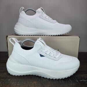 Vessi Stormburst Lowtop Womens Size 6 Waterproof Shoes Sneakers Hiking White